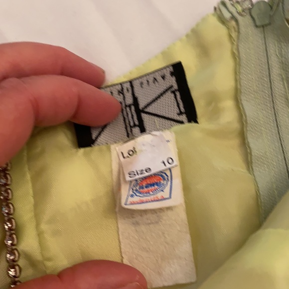 Niki gown vintage green rhinestone straps front and back size 10 - Picture 5 of 6